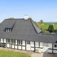 4 person holiday home in Tranekær,Tranekær的飯店