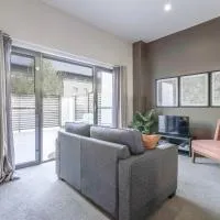 Stylish studio Apt near AIS and GIO Stadium - Hosted by Canstay, hotelli kohteessa Belconnen