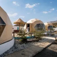 Jabal shams domes, hotel em Sa‘ab Banī Khamīs