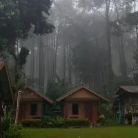 LungKola Homestay, Pang Ung, Mae Hong Son ลุงกอละ โฮมสเตย์ ปางอุ๋ง, מלון בBan Huai Makhuea Som
