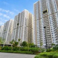 Pristine Living at Tokyo Riverside PIK2, hotel u gradu Muara