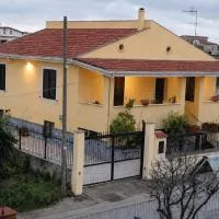 Antiche Torri Guest House, hotel in Castel Volturno