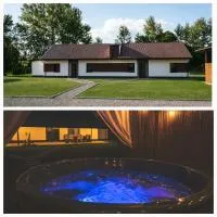 Na Końcu Świata-Willa 2, hotel v destinácii Kępa Chotecka