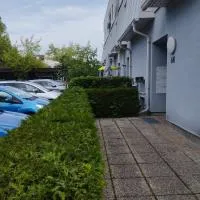 Graf Nafikov Zimmer 12、クラーゲンフルトのホテル