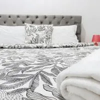 House Guest Confort Vila Minde、Mindeのホテル