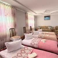 Medina Guest house Ak muz Kel Suu Köl Suu 130km, ξενοδοχείο σε Naryn