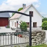 2 person holiday home in SLITE – hotel w mieście Slite