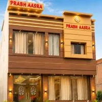 Hotel Royal Prabh Aasra Near Shree Ram Mandir Ayodhya、Ayodhyaのホテル