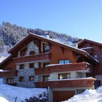 Appartement 3 pièces skis aux pieds, hotel di Les Allues
