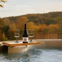 WOWCABIN - Lovas, hotel em Lovas