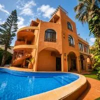 Maison Sahel - African Art & Coastal Serenity, hotel i Dakar