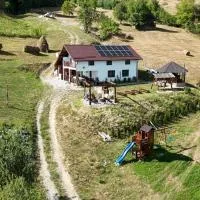 Cabana Colț de liniste, hotel en Feldru