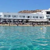 Acrogiali Beachfront Hotel Mykonos, hotel em Platis Gialos, Mykonos
