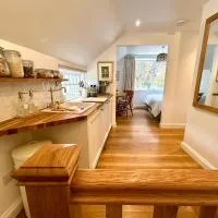 Apartment above Samantha Dadd Art Studio - in the Cotswolds, hotel a Tewkesbury