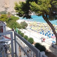 Nadi sul mare, hotel em Palermo