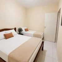 Quarto e sala em Garanhuns, 300m da praça Dominguinhos, хотел в Гаранхунс