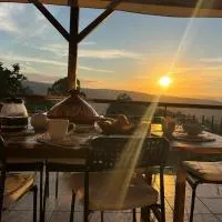 casa teno, hotelli kohteessa Parada de Achas