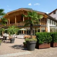 Hotel Teutschhaus, hotell sihtkohas Cortina Sulla Strada Del Vino