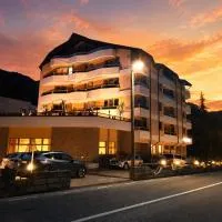 Montana Inn Slănic Moldova, hotelli kohteessa Slănic-Moldova