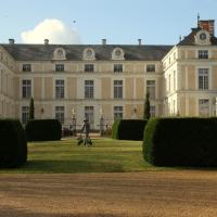 Chateau Colbert, хотел в Maulévrier