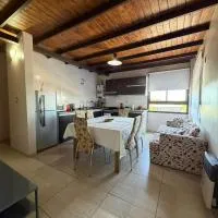 Departamento Completo para 5 personas, отель в городе Сан-Хуан