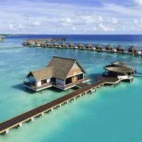 Mercure Maldives Kooddoo - Adults-Only Escape: Maamendhoo şehrinde bir otel