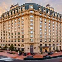 Fairmont Grand Hotel Kyiv, хотел в Киев