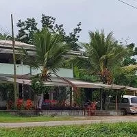 Deux-Palmes-Kribi, proche de la plage, confortable et adapté aux familles, hotel em Kribi