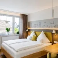 Garni-Hotel Goldenes Lamm، فندق في شباير