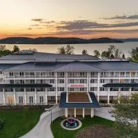 Mövenpick Balaland Resort Lake Balaton, hotel di Szantod