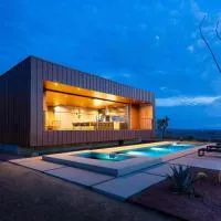 The Box by Fieldtrip - Architectural Villa w Pool Spa, hotel v destinácii Joshua Tree