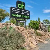 Australian Homestead Motor Lodge、ワガワガのホテル