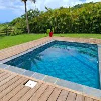 Chalet vue mer, piscine, hotel di Saint Claude