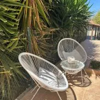 Studio Malades, Heraklion, מלון בMaládhes