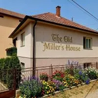 Old Miller's House، فندق في Rakovac