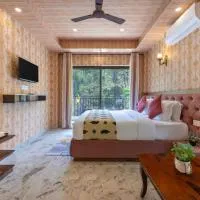 Splendid Retreat Hotels Kasauli - Vacation, River View Balcony, Traking, Camping, Bonfire, Family Groups, Forest Treks, Memories, hotel di Kasauli
