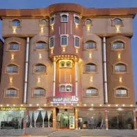 شقق حلا ثلاثه للشقق المخدومه, hotel in Al Qurayyat