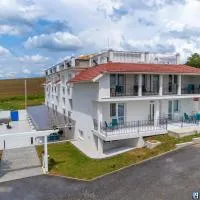 Danelis Hotel, hotell i Edelény