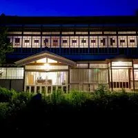 国登録有形文化財の宿 Hotel 旧若林邸, hotel a Sado