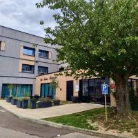 Best Western Plus Le Conquerant Rouen Nord, hotel v destinaci Bois-Guillaume