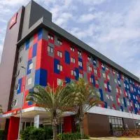 Ibis Porto Alegre Assis Brasil - Estacionamento Gratuito para hospedes, hotel u gradu 'Porto Alegre'