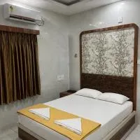 Rivaa comforts, hotel sa Māvalli