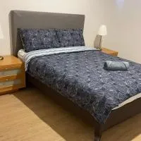 M4 Tranquil Haven Private Room with Ensuite, מלון במנדורה