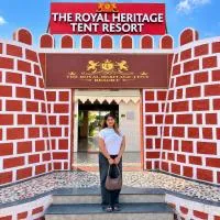 The Royal Heritage Tent Resort โรงแรมในKevadia