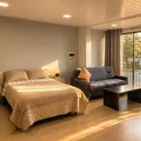 Casa de huéspedes privada con Wifi gratis cerca de IPS Ingavi, UNA y Biggie, hotel in Fernando de la Mora