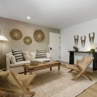 Private Balcony and Coastal Escape, hotel v mestu Summerland
