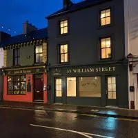 35 William Street, hotel en Listowel