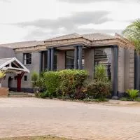 Honolulu Lifestyle Guesthouse and Spa, hotell sihtkohas Burgersfort