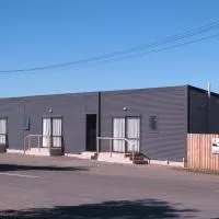 Wheels and Reels Accommodation, hotel Mossburnben