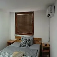 Prenoćište Lipov lad، فندق في نيجوتين